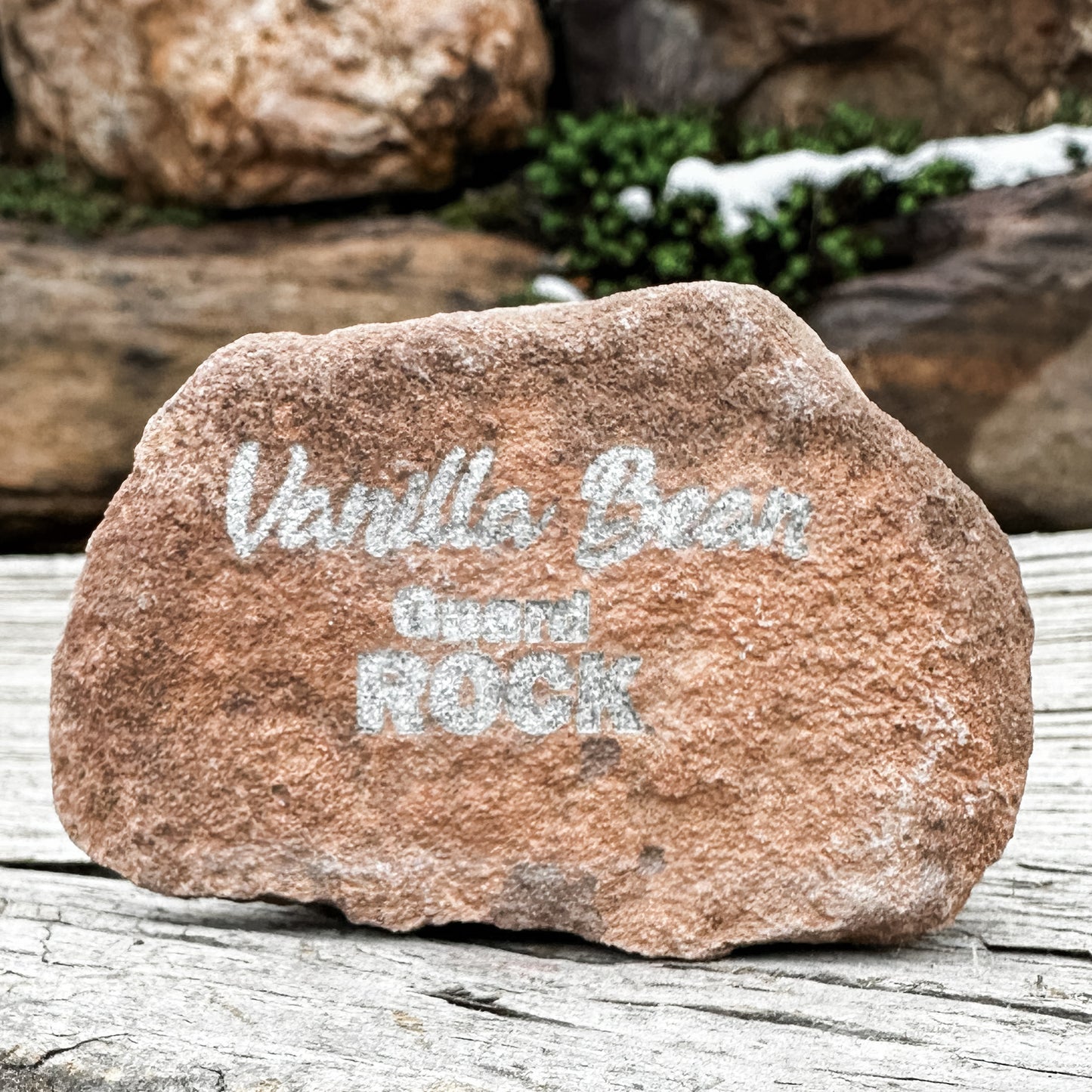 Vanilla Bean Guard Rock - Sandy