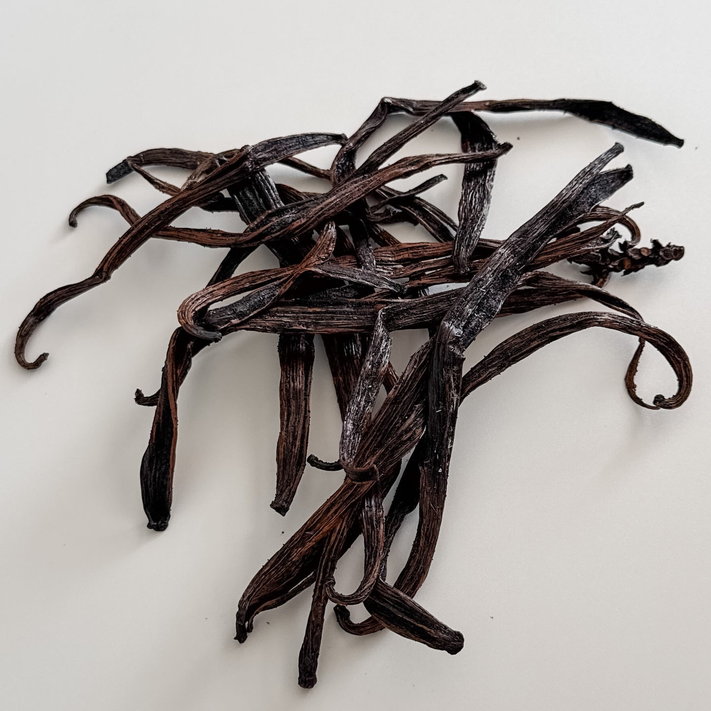Tanzania V. Planifolia Extract Grade Vanilla Beans
